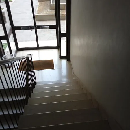 Cozy Private Near Metro Alloggio in famiglia
